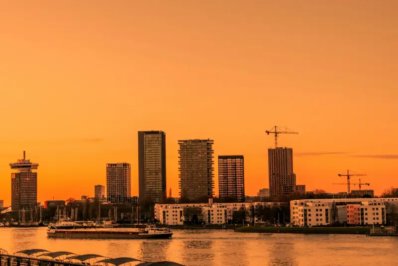 Noodstroom bedrijfspand Noord-Holland: eisen, kosten &