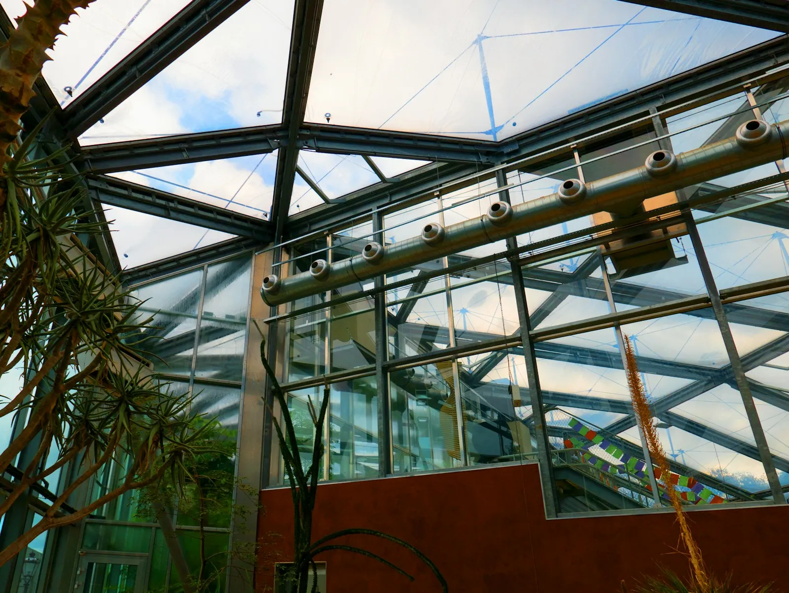 Noodstroom glastuinbouw Noord-Holland: aggregaat &